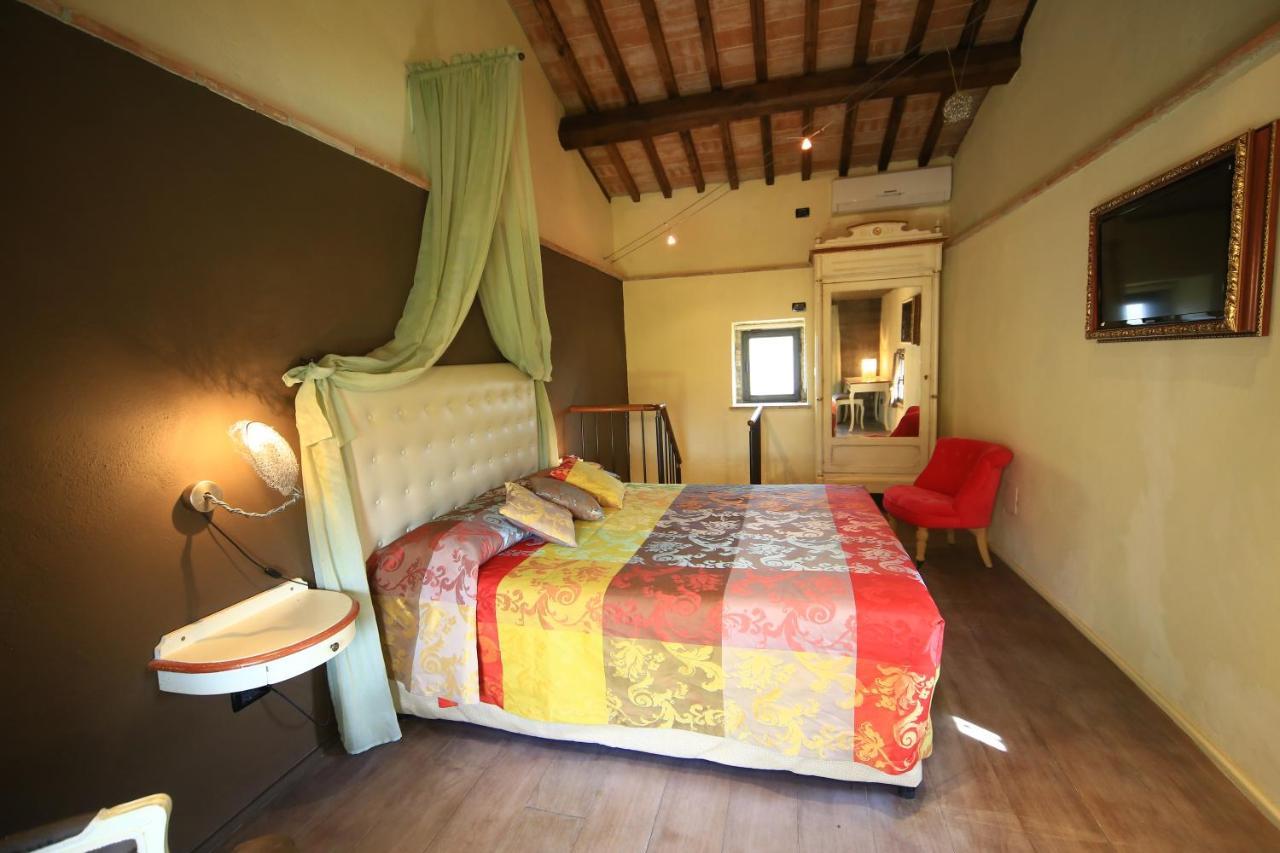 Molino Di Foci Guest House Сан Джиминяно Екстериор снимка